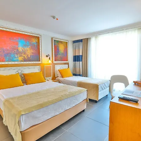 Crystal Club World Of Colours Hotel 4*