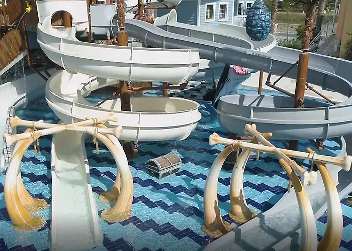 ホテル Crystal Club World Of Colours